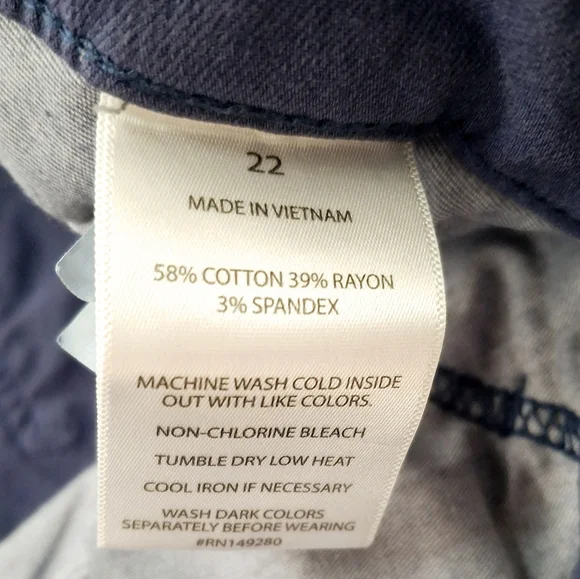 Slink Women's Plus Size Curvy High Rise Stretch Purple Denim Jeans Size 22 - Picture 11 of 13